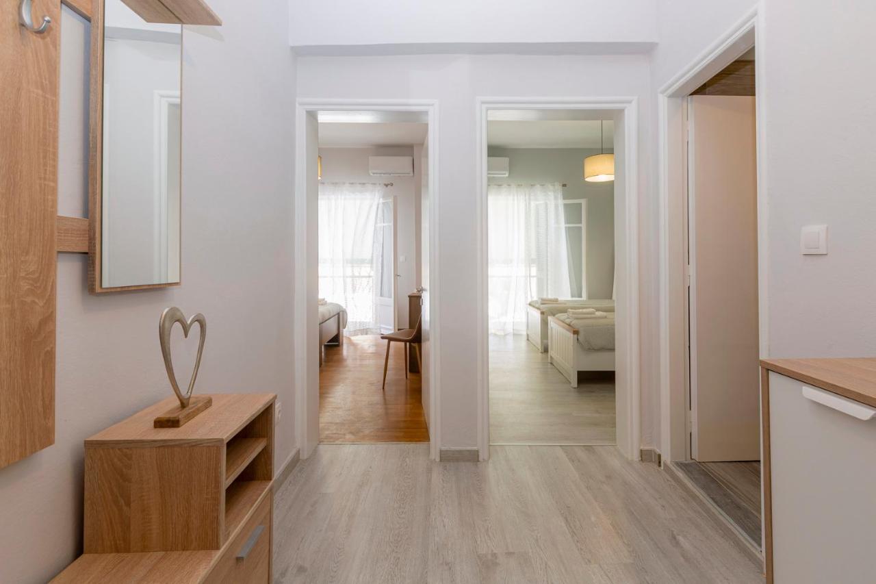 H&G Old Town Apartment コルフ島 エクステリア 写真